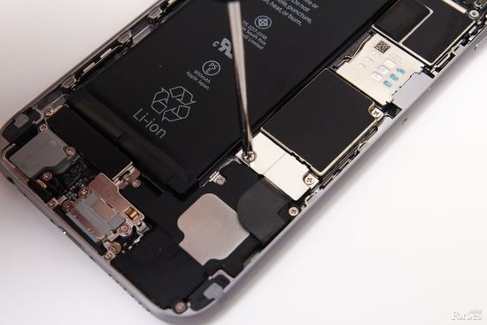 iPhone6更换电池方法9