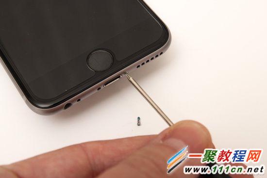 iPhone6 plus怎么更换电池 iPhone6 plus换电池图文教程3