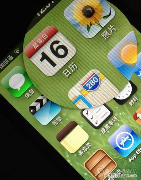 如何鉴别iphone 5s是不是竖纹屏？2