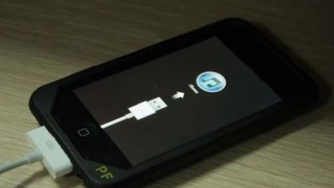 iPhone5 6.1.2完美越狱后死机白苹果怎么解决1