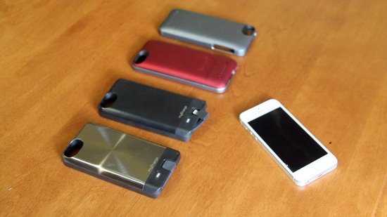 【酷玩配件】三款iPhone 5电池保护壳对比1