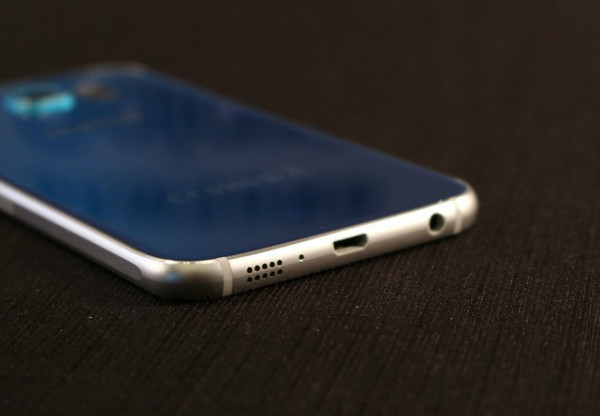 三星Galaxy S6及S6 Edge发布2
