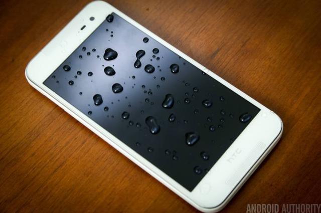 HTC Butterfly 2评测6