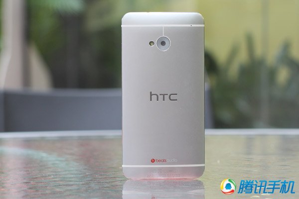 HTC One外观加像素点评7