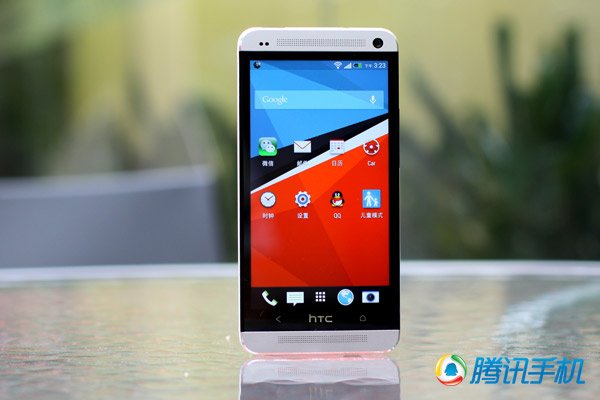 HTC One外观加像素点评1