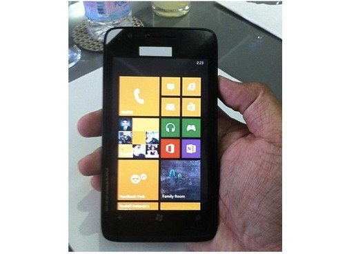 4.7英寸屏诺基亚Lumia625何时发布1