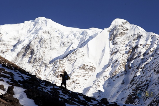 一路记录冬日登山的魅力4