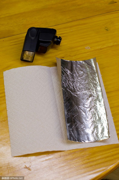 摄影DIY：用纸巾和铝箔制作柔光箱3