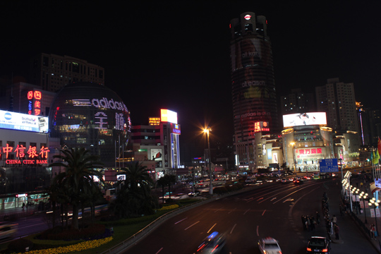 夜景拍摄分析：城市夜景拍摄技巧1