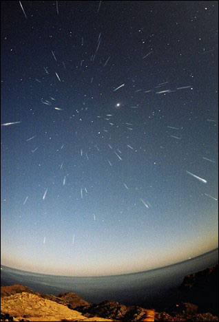 如何拍摄流星雨？双子座流星雨来袭7