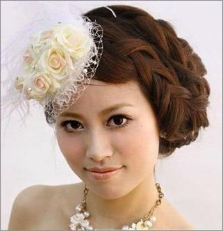 韩式蜈蚣辫新娘造型4