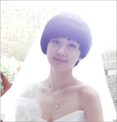 韩式短发新娘发型 打造清纯美人6