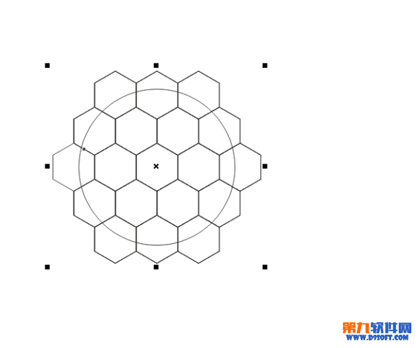 利用CorelDRAW简单绘制足球7