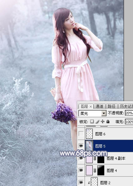 Photoshop打造梦幻的淡蓝色树林美女图片30