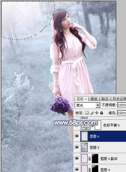 Photoshop打造梦幻的淡蓝色树林美女图片31