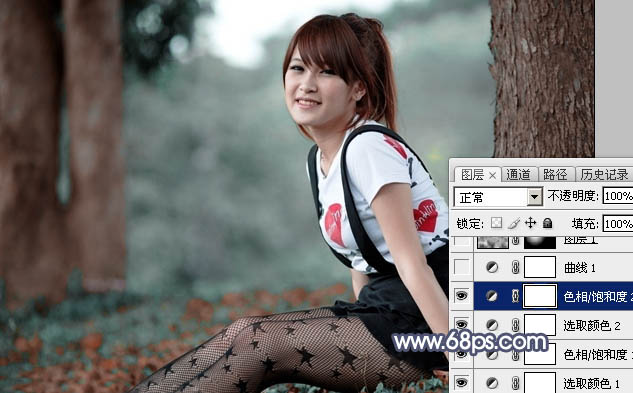 Photoshop给树林美女图片加上流行暗调蓝红色9