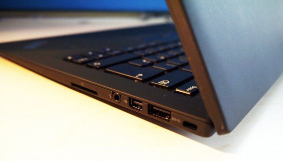 ThinkPad X1 Carbon Touch评测7