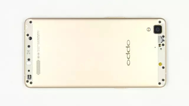 OPPO R7拆机图解5