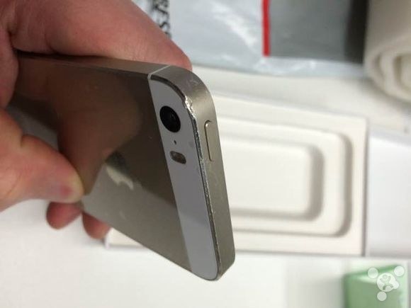 官翻iPhone5s开箱图赏4