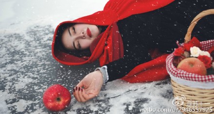 PS暗黑小红帽雪花效果后期调色修图思路及方法1