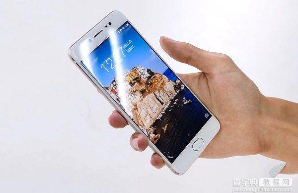 vivo X7和X7Plus哪个好哪个更值得买？2