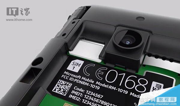 Lumia530怎么更换SIM、SD卡（视频）1