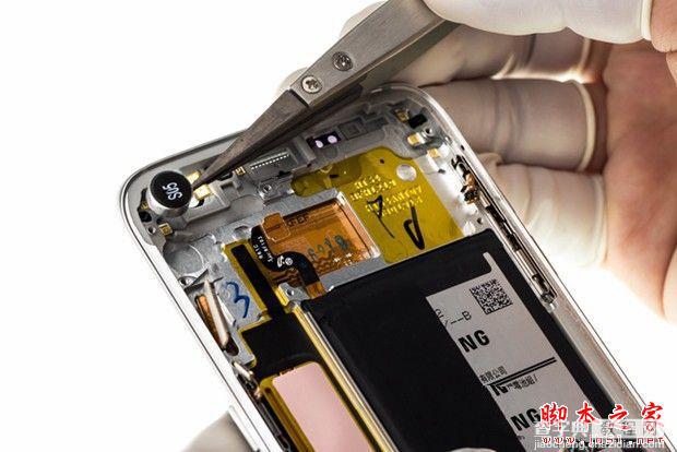 三星Galaxy S7 Edge做工怎么样？ 三星Galaxy S7 Edge拆机图解评测全过程46