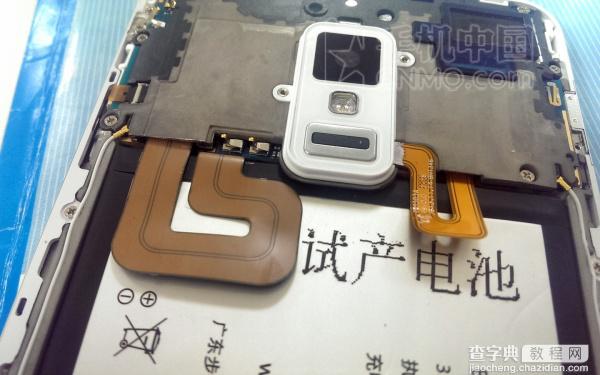 外壳密闭性强的步步高vivo Xplay3S拆机图曝光6