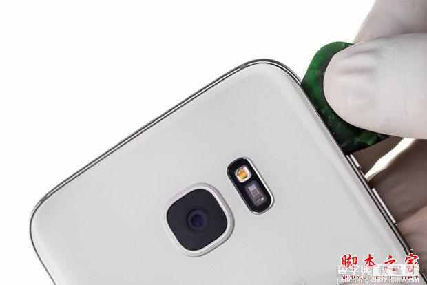 三星Galaxy S7 Edge做工怎么样？ 三星Galaxy S7 Edge拆机图解评测全过程14