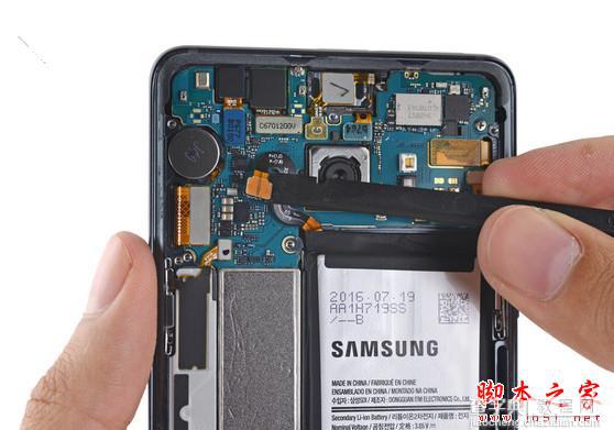 三星Note7做工如何？iFixit拆解三星Note7图解5