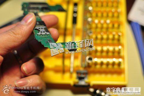 诺基亚525做工怎么样？诺基亚525拆机图解详细教程14