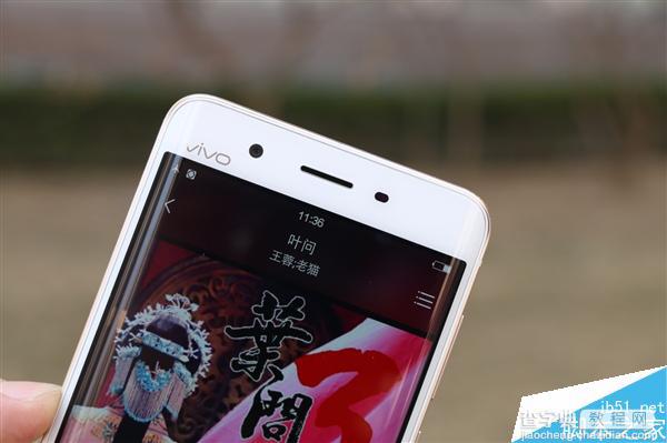 vivo Xplay5真机开箱图赏:双曲面侧屏太帅了2