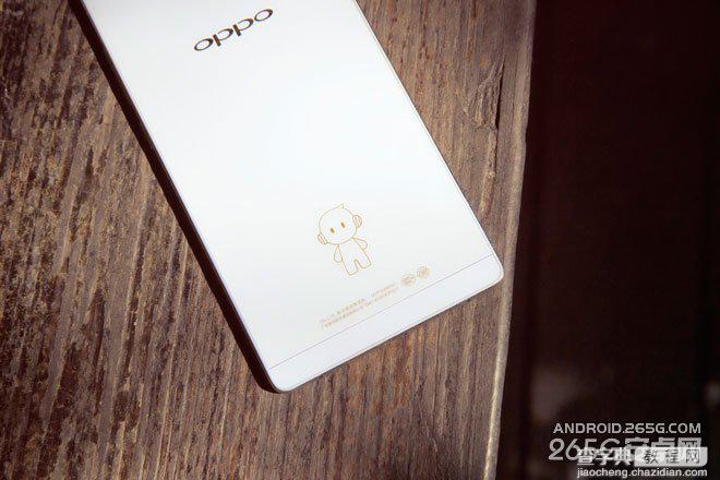 oppo r5 金色版真机官方高清图赏 可打造专属后盖图案3