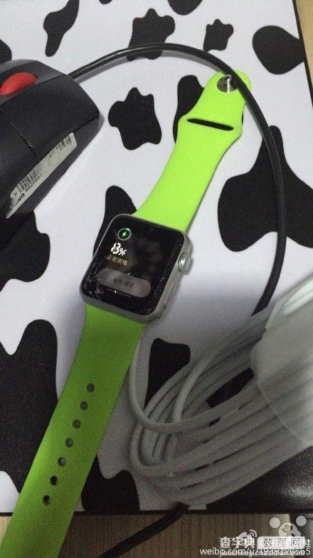 更悲催来 Apple Watch入手俩小时就摔碎4