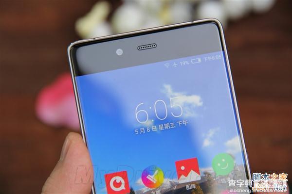 无边框nubia Z9经典版开箱图赏 惊艳到爆表19