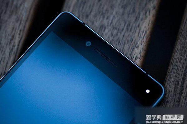 OPPO R1C官方高清图集欣赏 钻石镜面后盖设计7