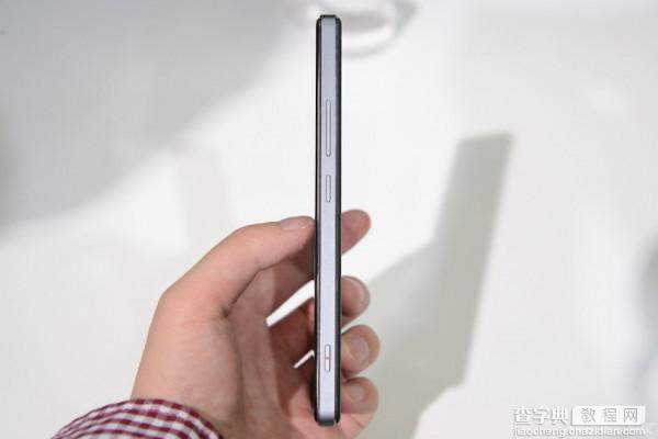 nubia Z9无边框手机发布会现场上手试玩10