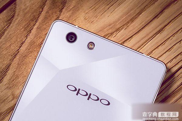 OPPO R1C官方高清图集欣赏 钻石镜面后盖设计13