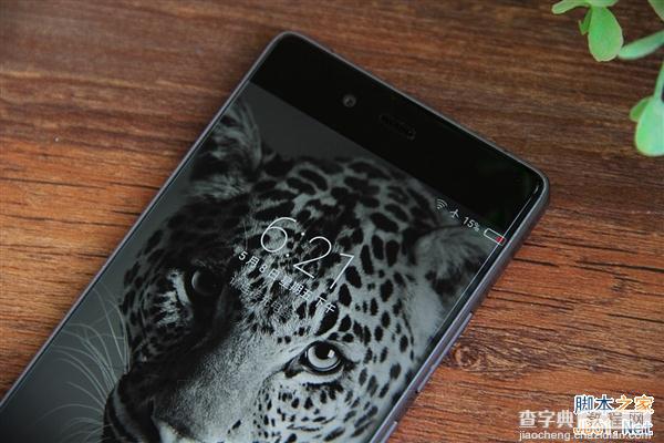 无边框nubia Z9经典版开箱图赏 惊艳到爆表35