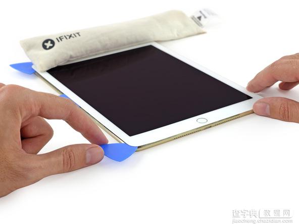 苹果iPad Air 2拆解图：确认2GB内存 机身紧凑 电池变小9