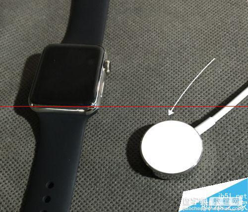 苹果Apple Watch手表怎么充电？3
