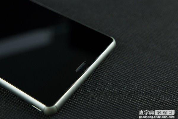 优雅水绿 索尼Xperia Z3翡翠绿开箱图赏 真心醉了12