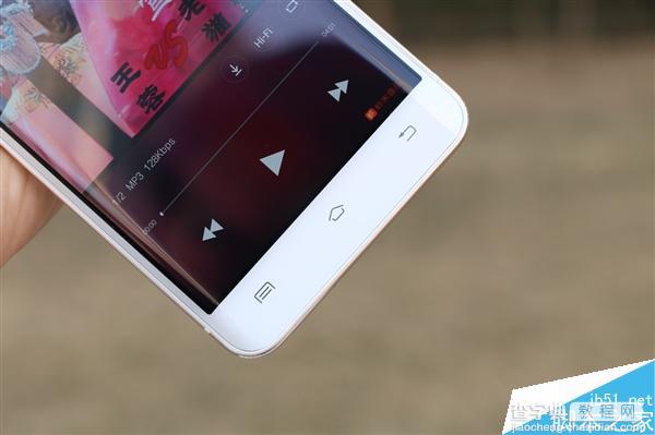 vivo Xplay5真机开箱图赏:双曲面侧屏太帅了3