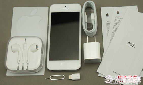 国行白色版iPhone5开箱图 附iPhone5开箱视频13