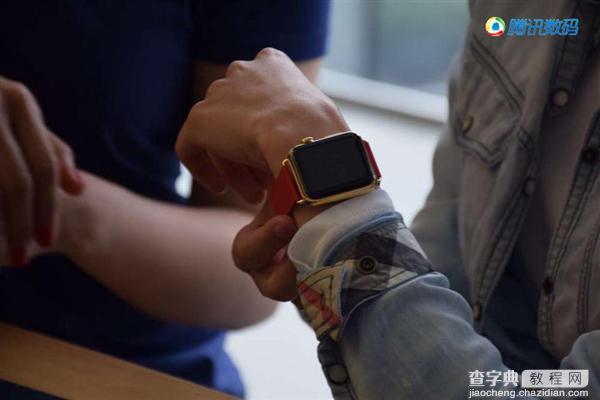 妹子亲自试戴！12万的顶配版Apple Watch就长这样(组图欣赏)12