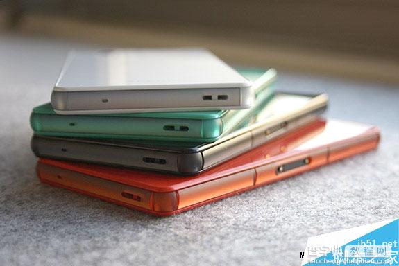 索尼Xperia Z3 Compact真机谍照曝光 更多颜色可选3