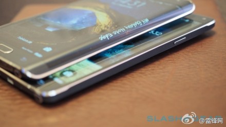 三星Galaxy Note Edge与Galaxy Note4真机对比图赏3