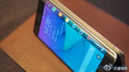 三星Galaxy Note Edge与Galaxy Note4真机对比图赏6