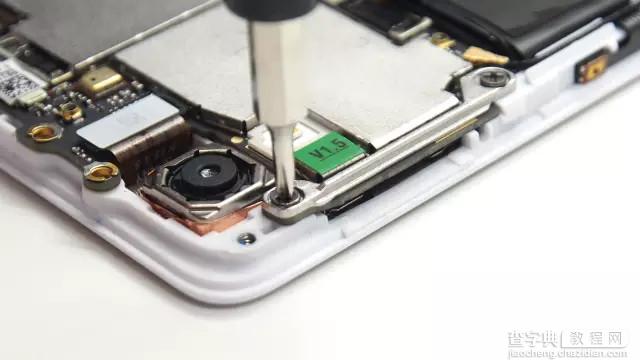 (视频+图)OPPO R7真机拆解：难度大/做工细/用料足12