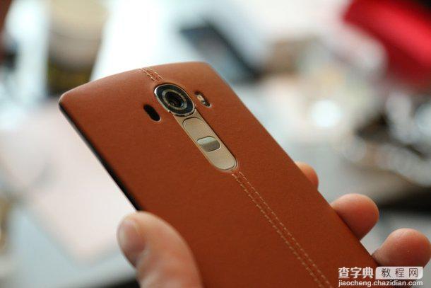 LG G4做工怎么样?LG G4上手试玩9